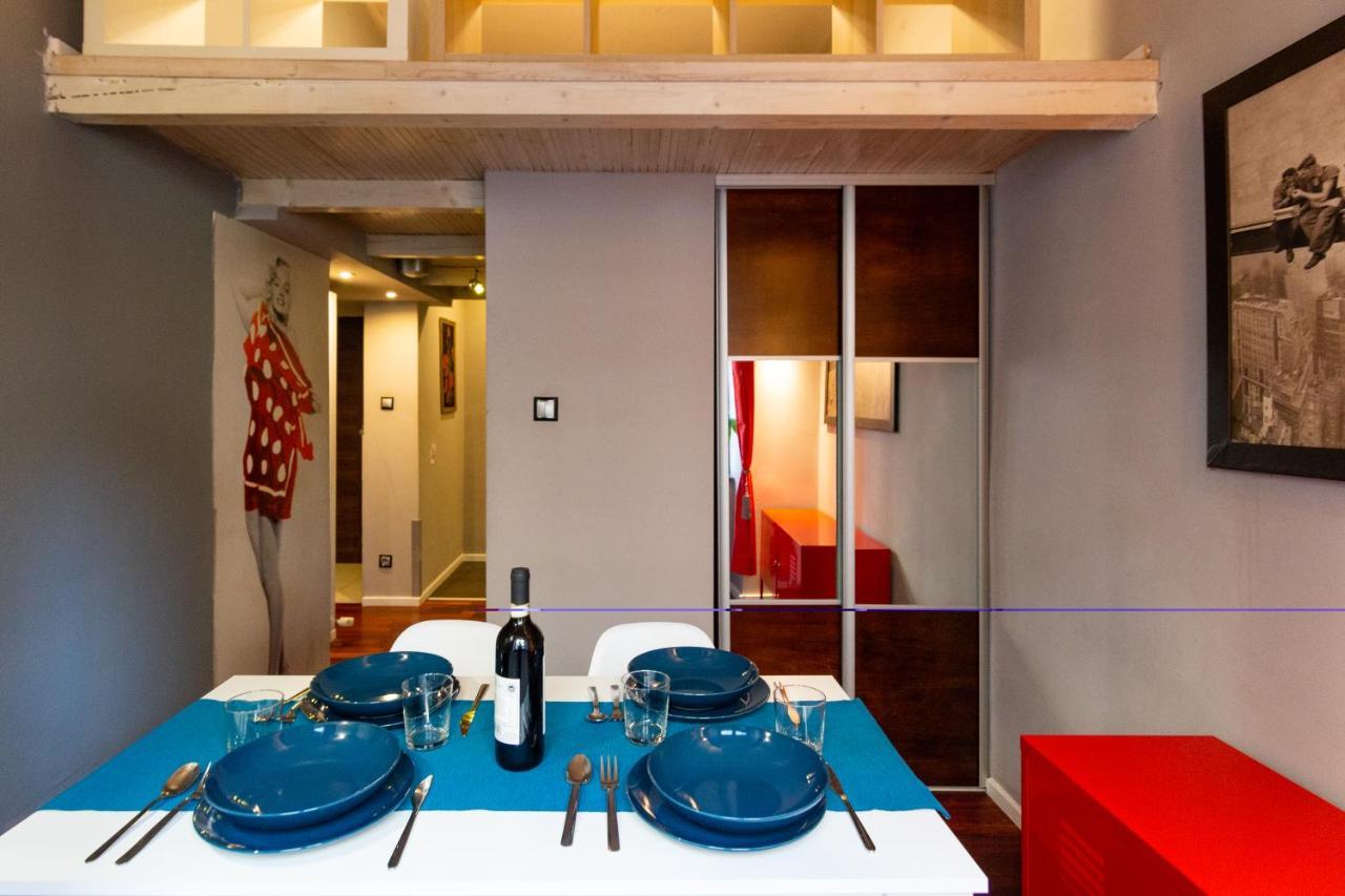 Lilly Apartment Main Train Station Old Town By The Castle Suites คราคูฟ ภายนอก รูปภาพ