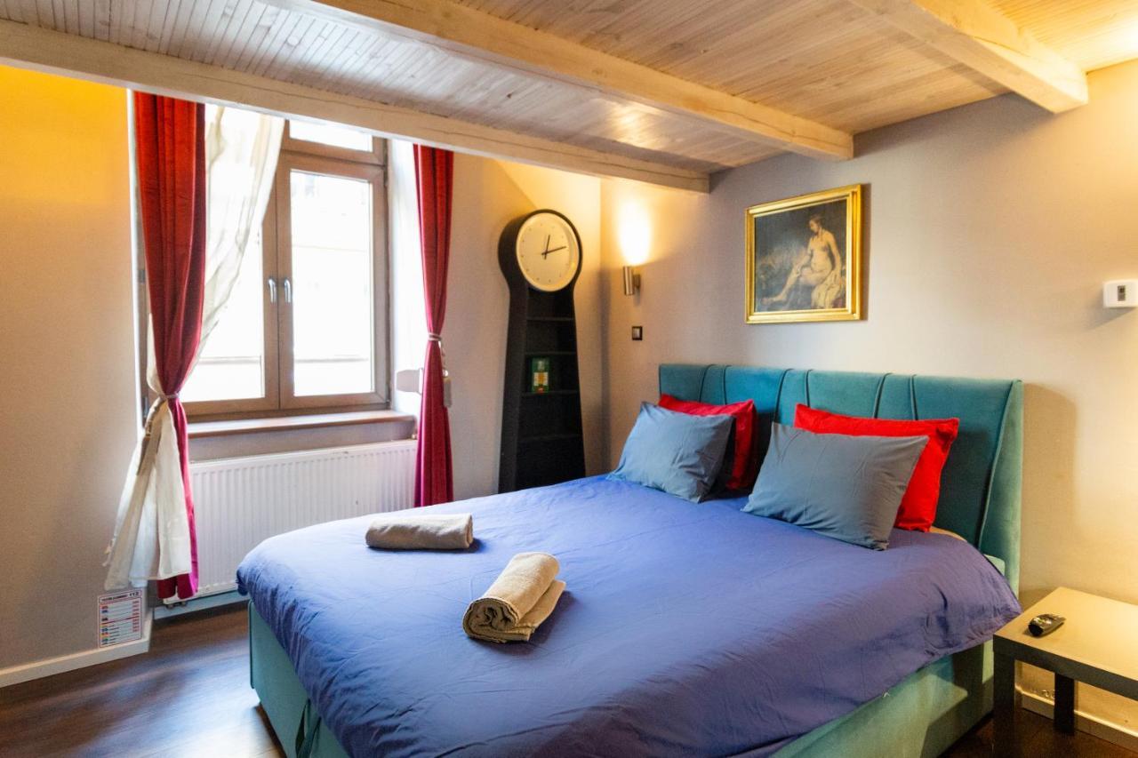 Lilly Apartment Main Train Station Old Town By The Castle Suites คราคูฟ ภายนอก รูปภาพ